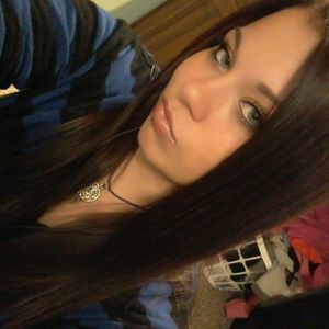 Meet your Posher, Macy